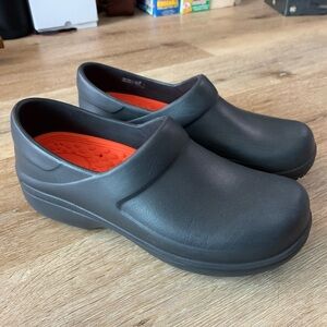 Crocs Women's Neria Pro II Literide Black Clogs Shoes Size W10